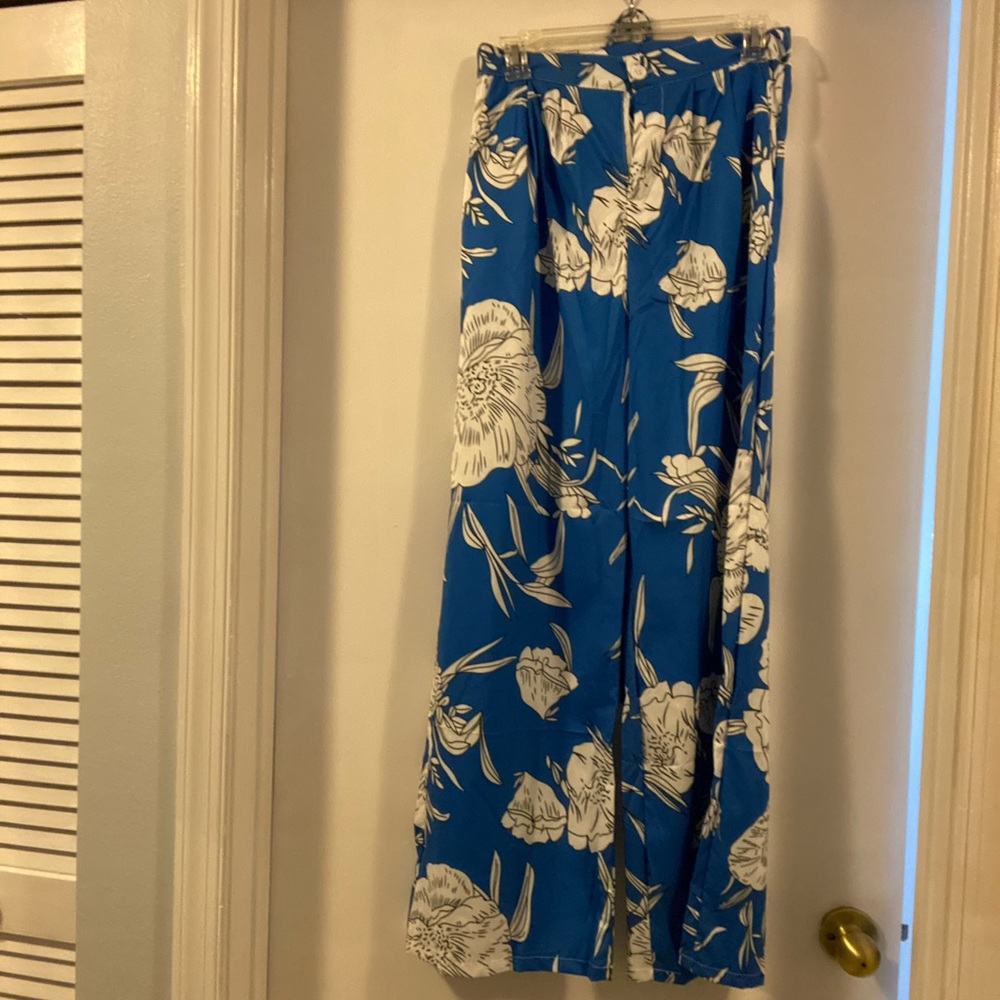 Wide Leg Floral Pants - Blue & White